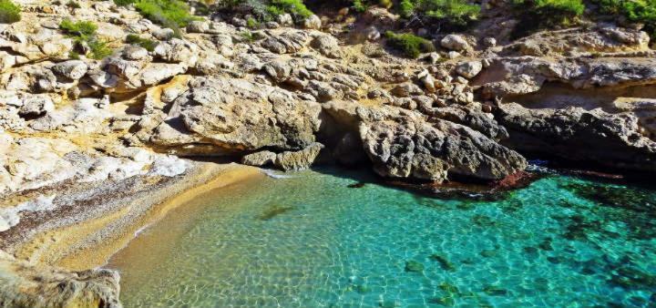 Apartamento Veremar, Zona Tranquila, Con Piscina, Jardines, Soleado Y Cerca De La Playa De La Cala, Para Disfrutar El Mediterraneo Вилахойоса Екстериор снимка