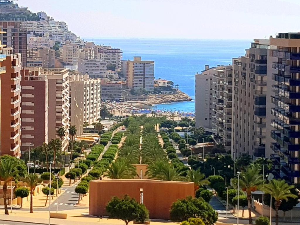 Apartamento Veremar, Zona Tranquila, Con Piscina, Jardines, Soleado Y Cerca De La Playa De La Cala, Para Disfrutar El Mediterraneo Вилахойоса Екстериор снимка